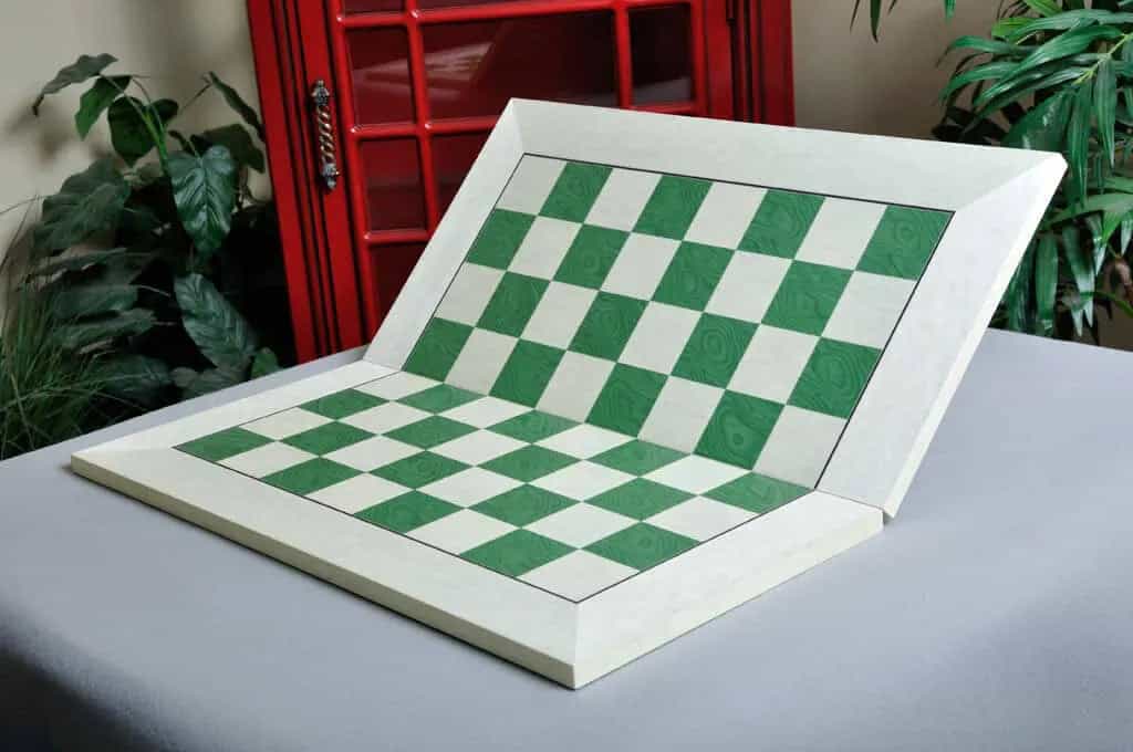 Bird's Eye Maple And Greenwood Folding Standard Traditional Chess Board