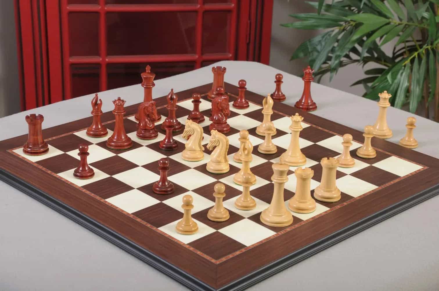 Imperfect - 3.75" Imperial - Blood Rosewood / Boxwood - Wood Chess Pieces