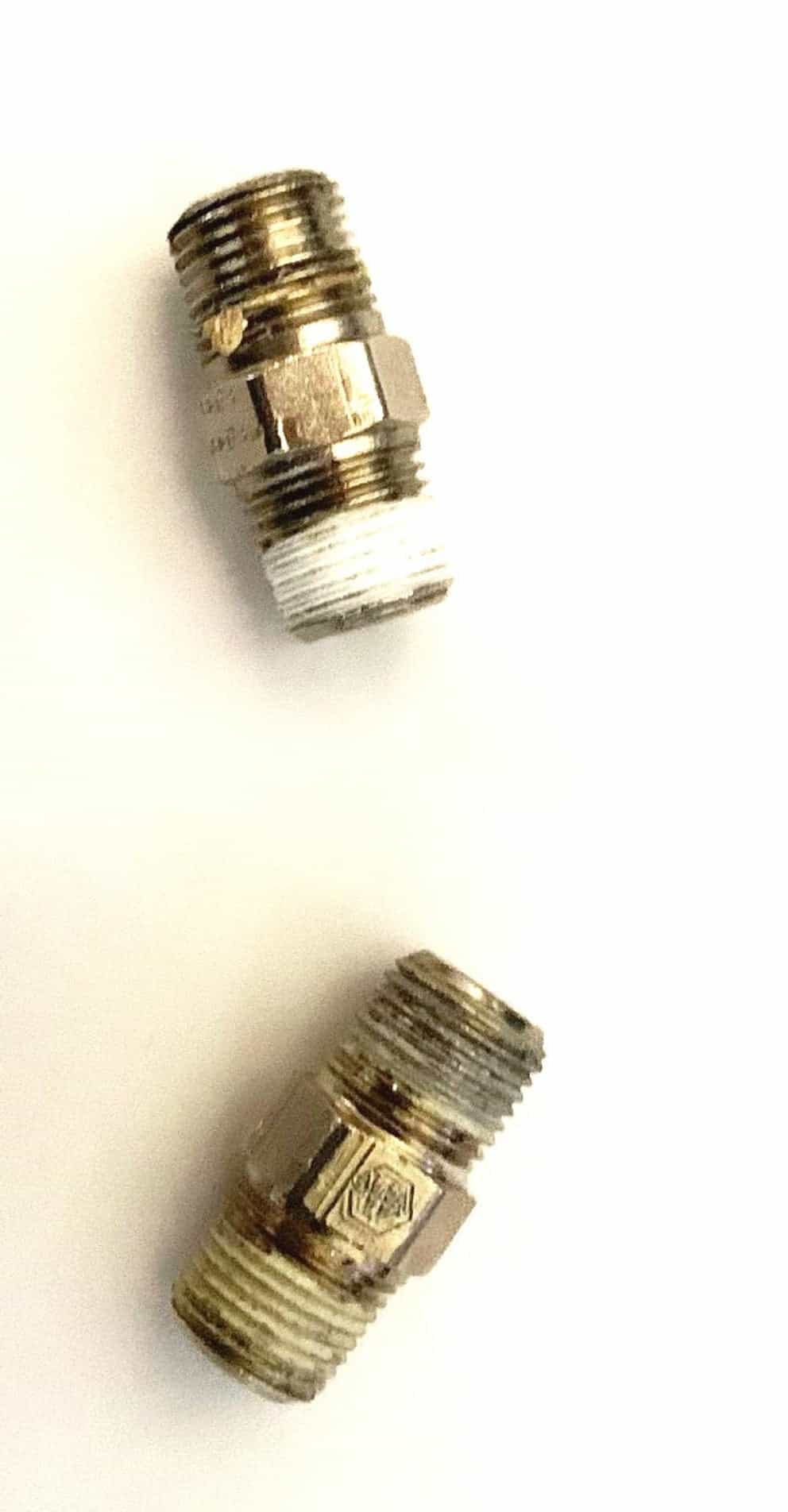 2 Straight Fittings Male-Male Spyder Metric Refurb