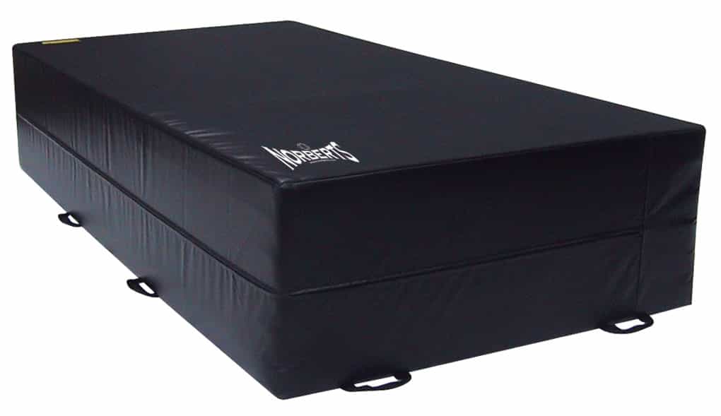 5' X 8' X 24" Stunt Pit