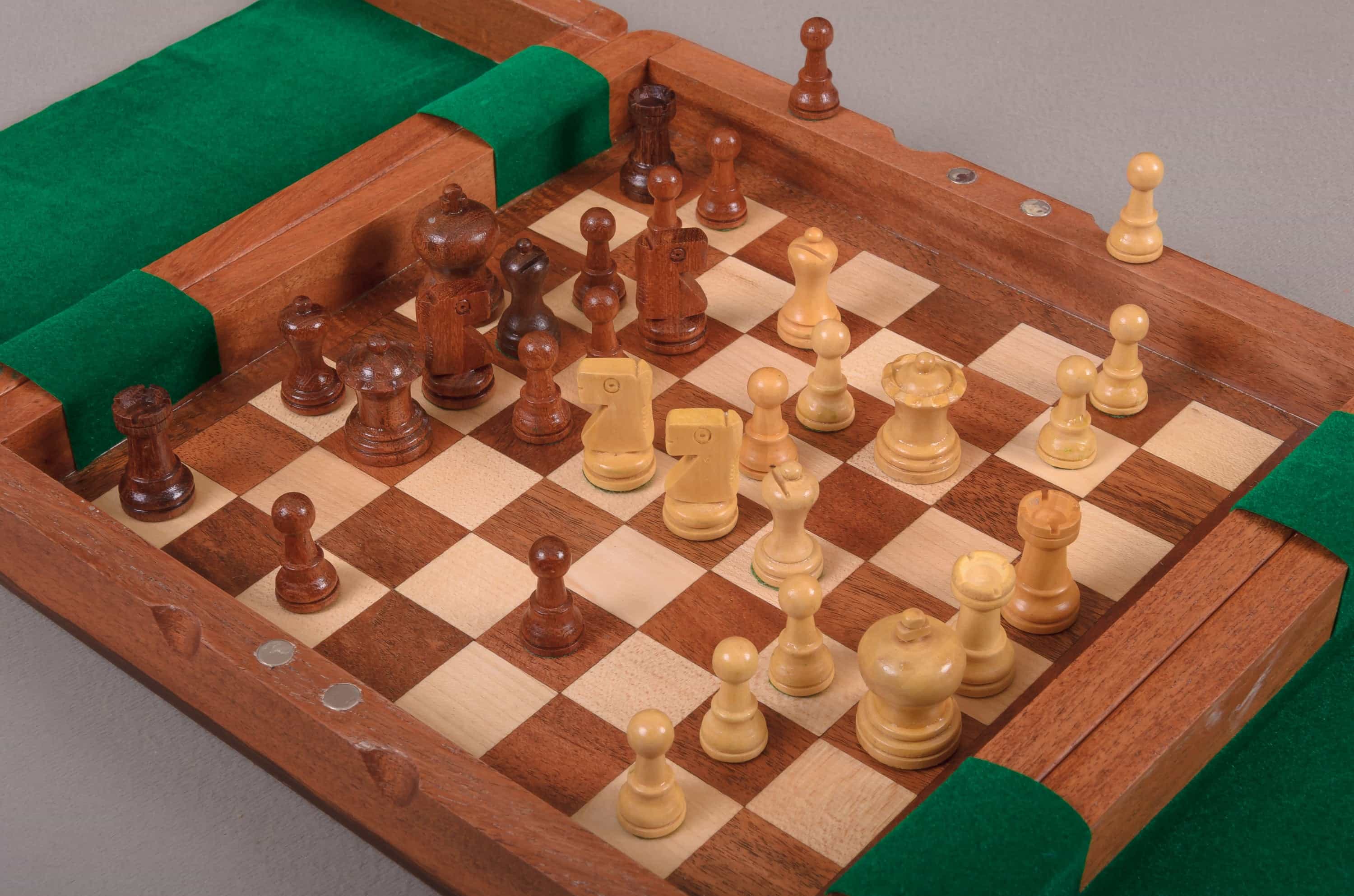 Imperfect - Ultimate Wooden Magnetic Travel Chess Set - 10"