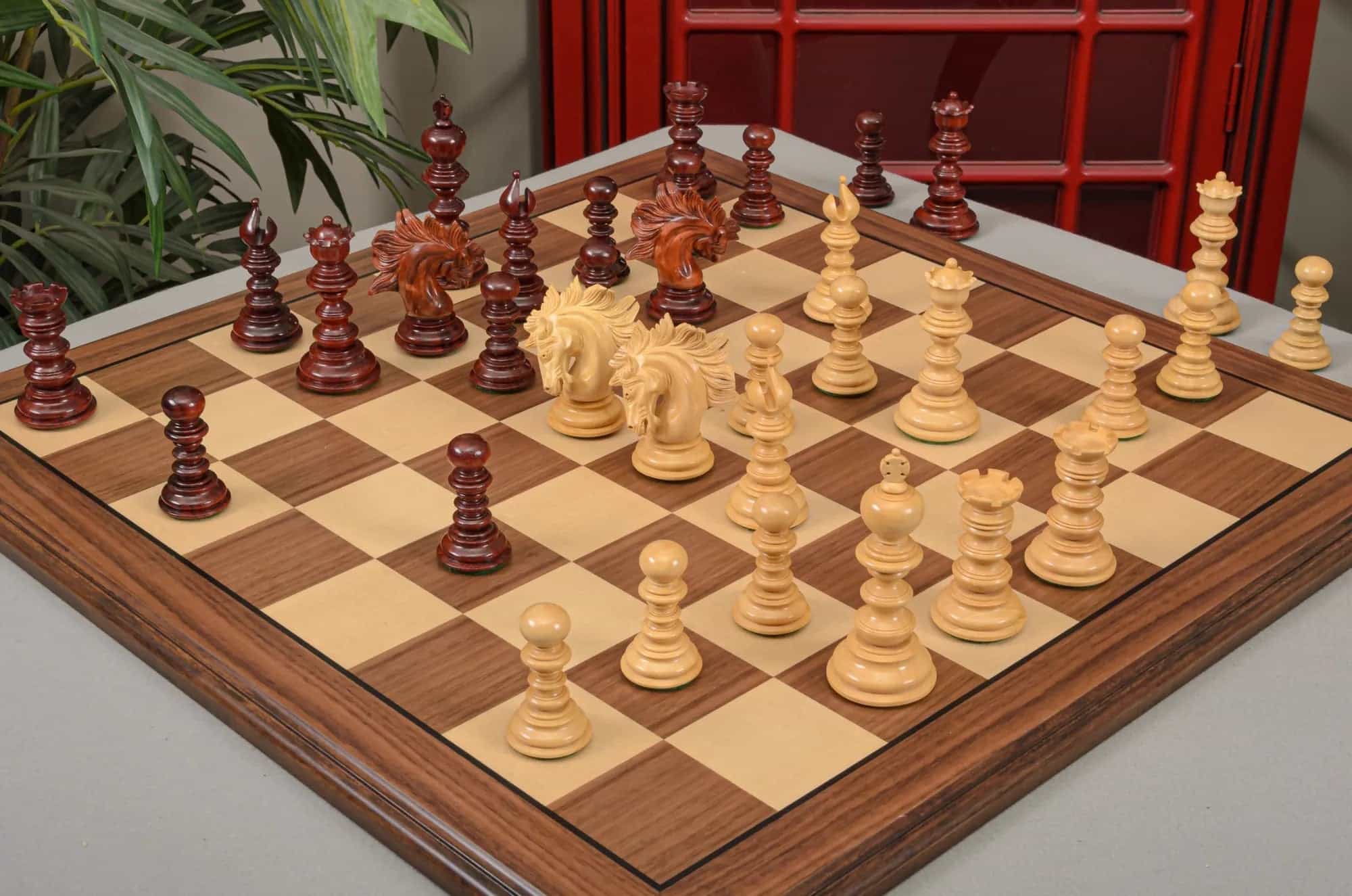 Imperfect - 4.4" Forever Savano - Blood Rosewood / Boxwood - Wood Chess Pieces
