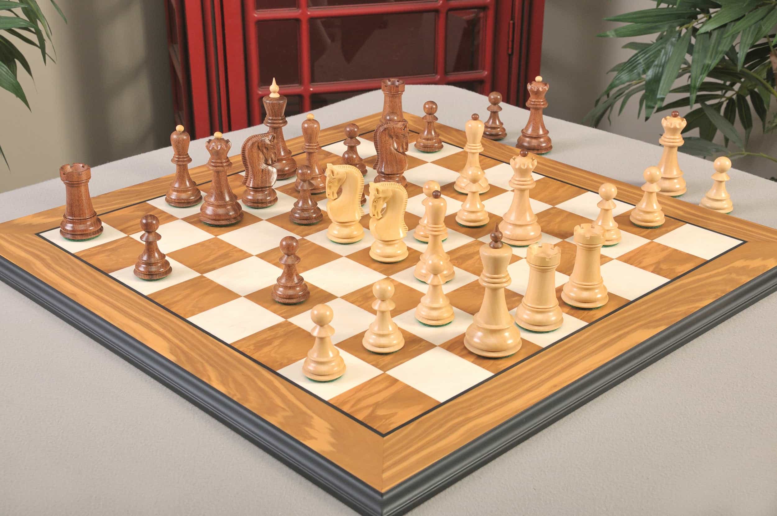 Imperfect - 3.875" Zagreb '59 - Golden Rosewood / Boxwood - Wood Chess Pieces