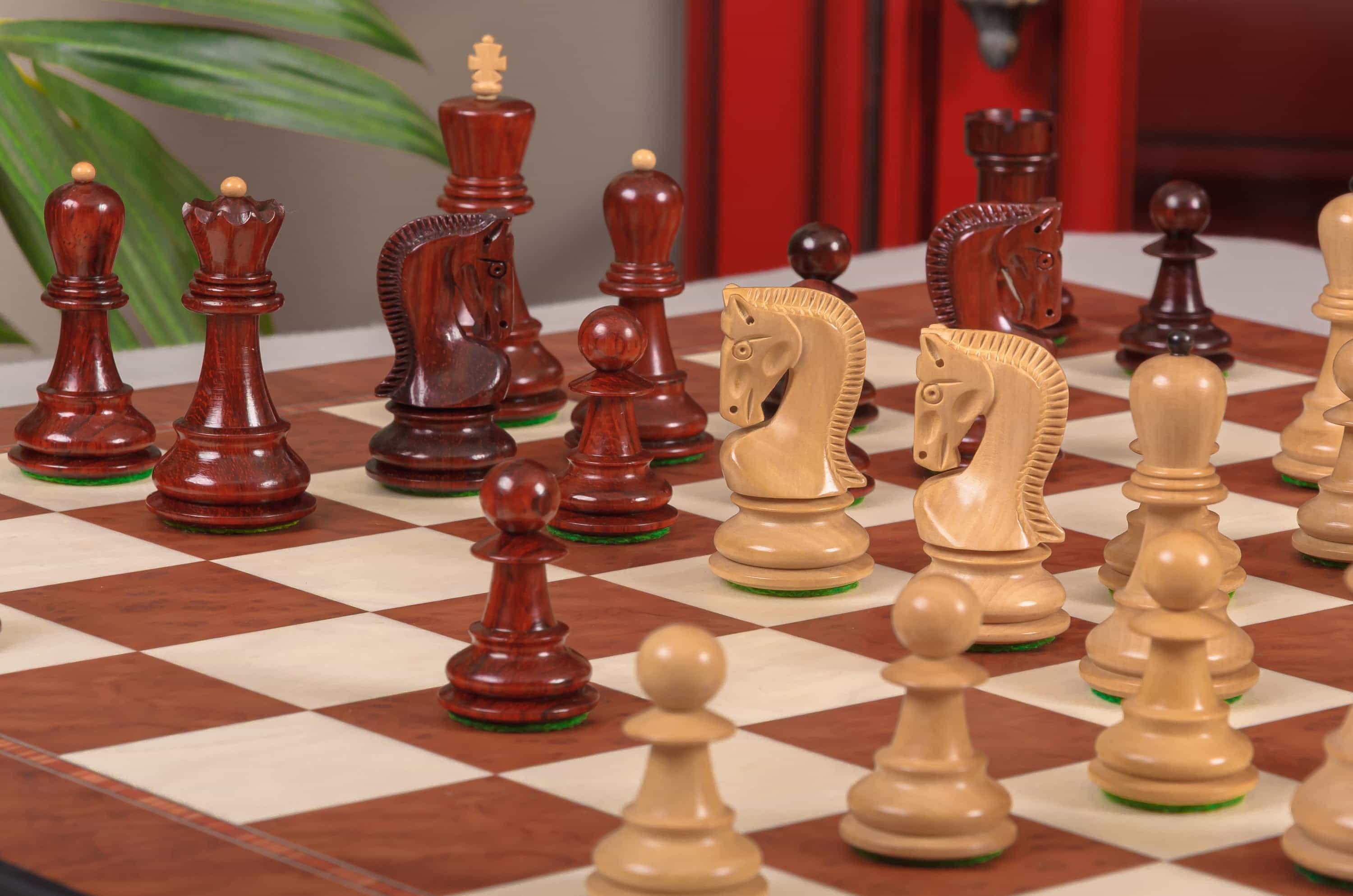 Imperfect - 2.875" Zagreb '59 - Blood Rosewood / Boxwood - Wood Chess Pieces