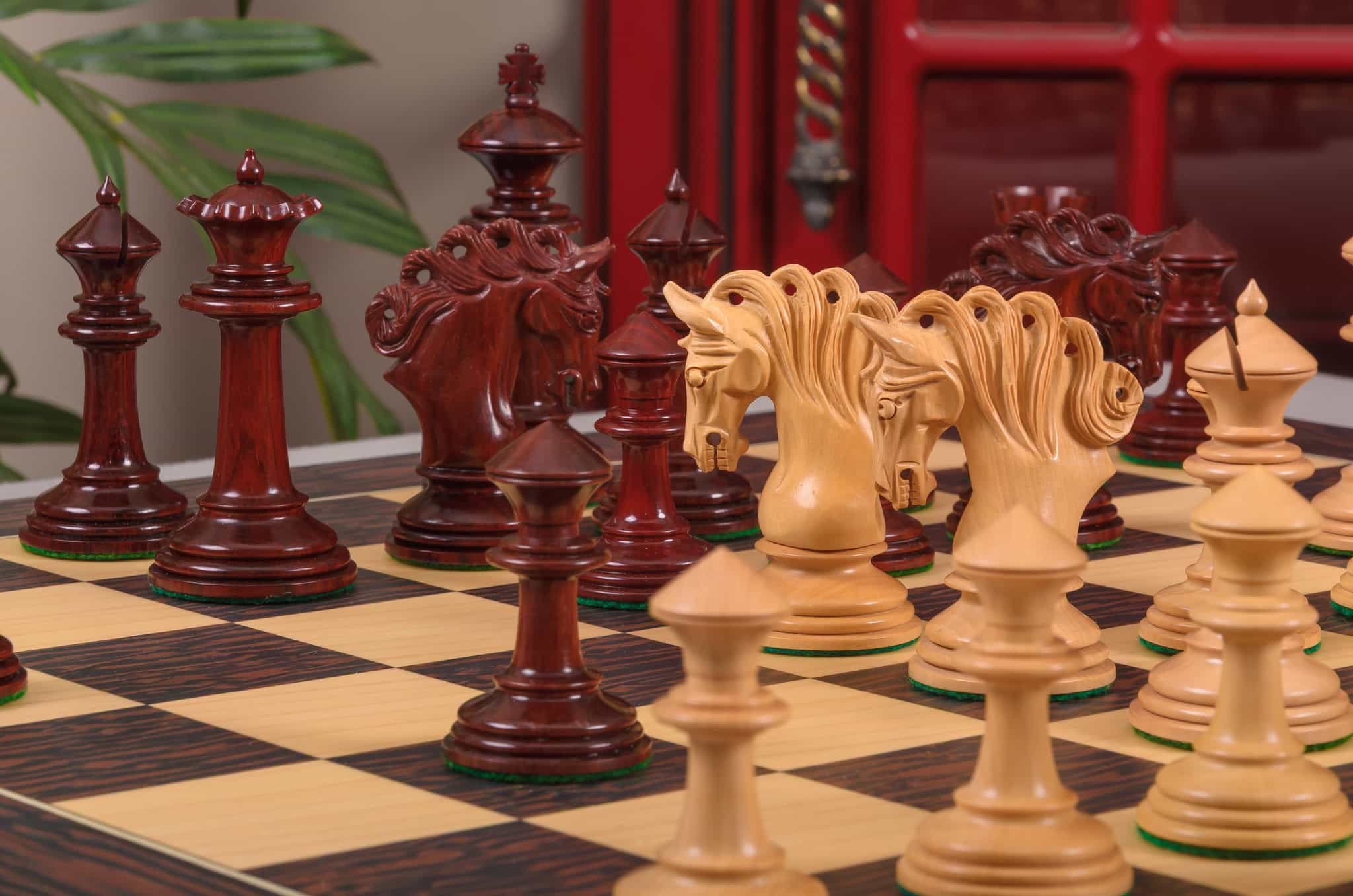 Imperfect - 4.4" Westminster - Blood Rosewood / Boxwood - Wood Chess Pieces