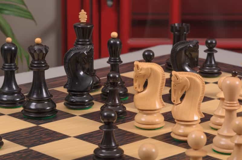 Imperfect - 3.875" Zagreb '59 - Genuine Ebony / Boxwood - Wood Chess Pieces