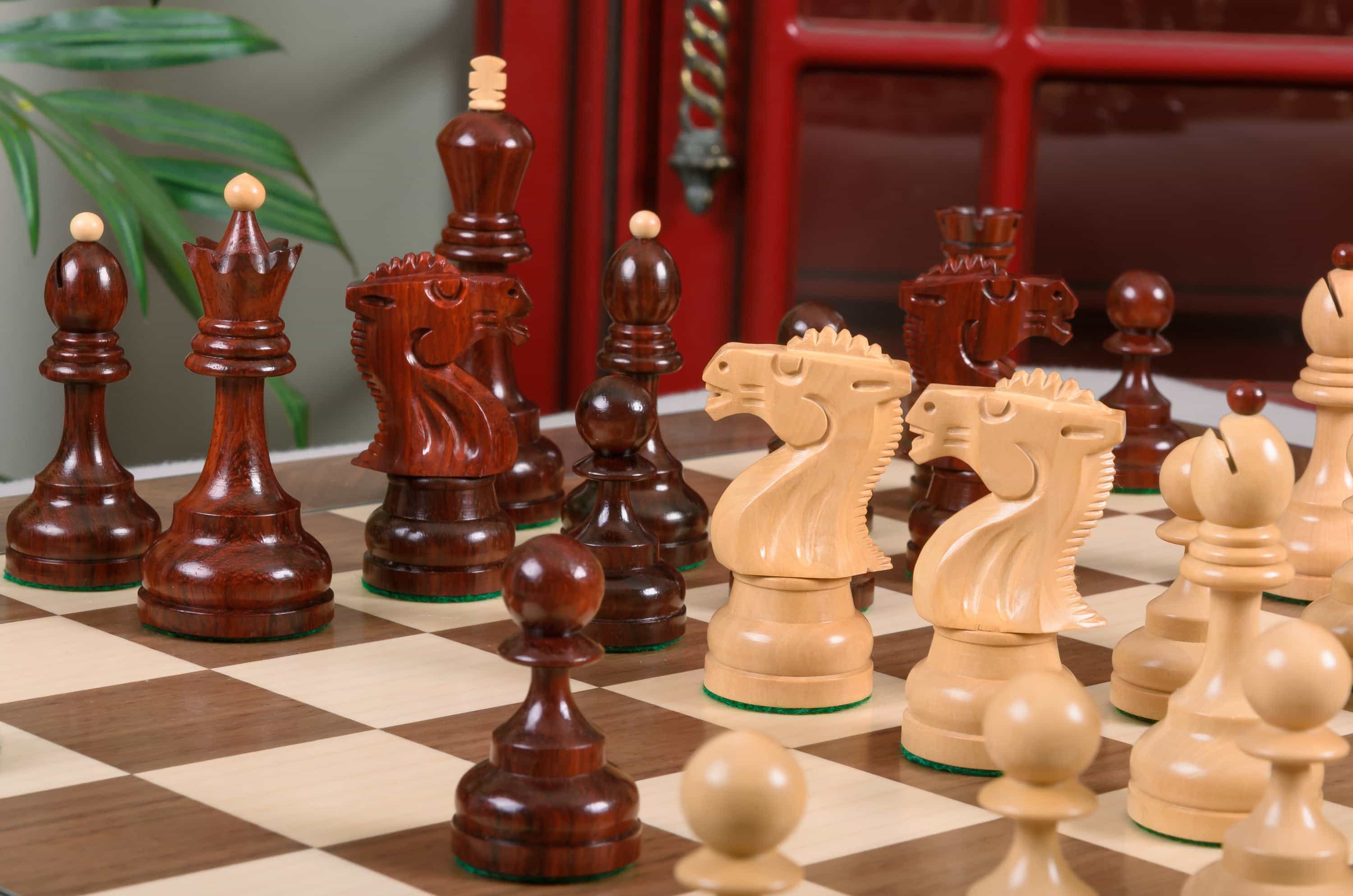 Imperfect - 4.4" Grossmeister - Blood Rosewood / Boxwood - Wood Chess Pieces