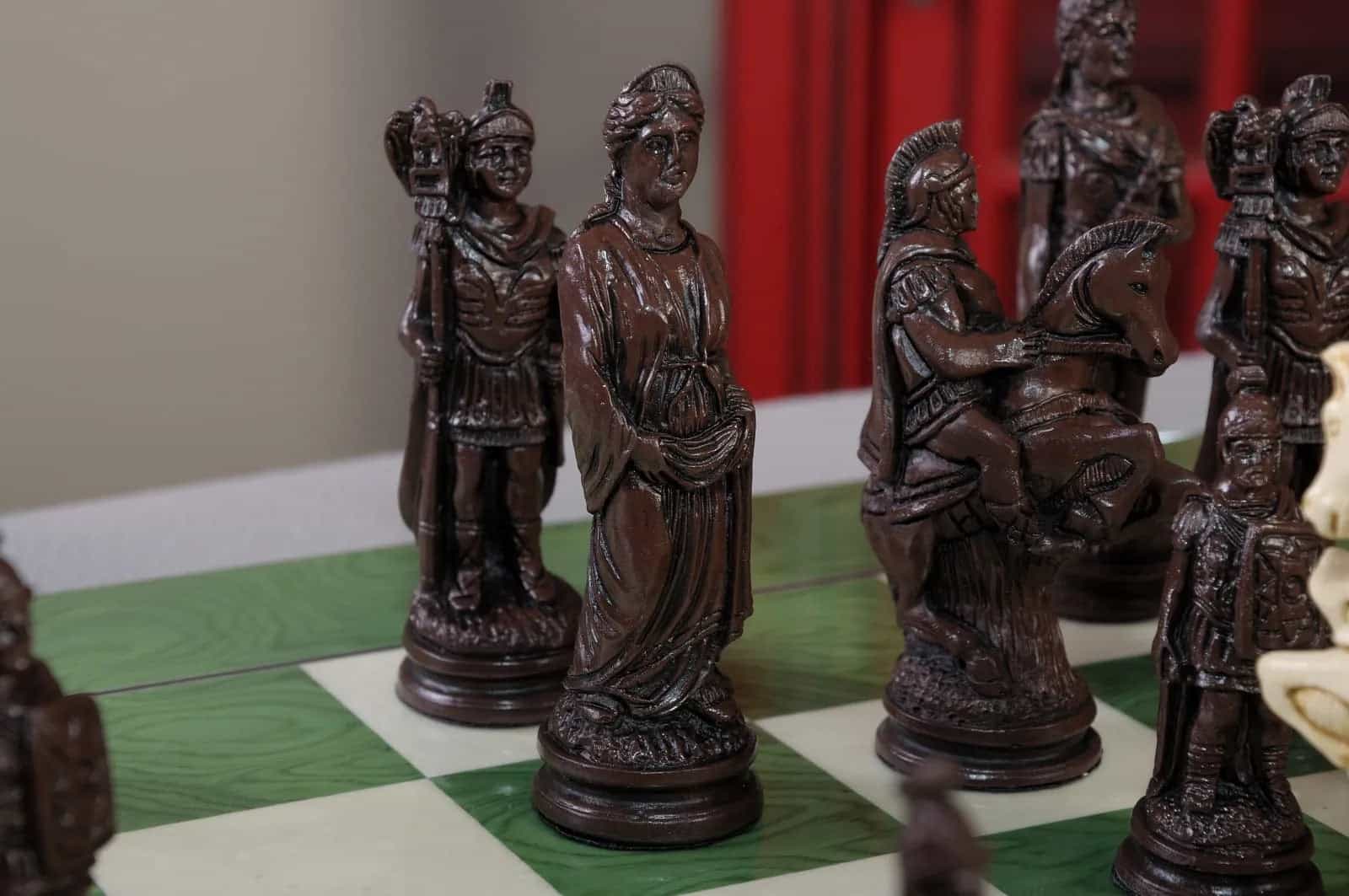 Roman Themed Chess Pieces - 4.25" King - Brown & Natural