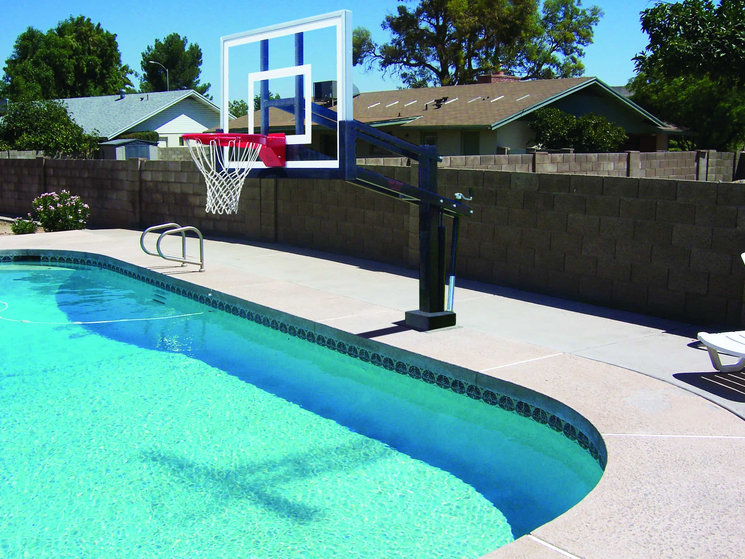 Hydroshot™ Poolside Basketball Goal