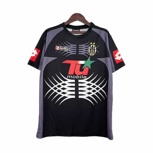 Retro 2001-2002 Juventus Goalkeeper Soccer Jersey